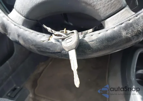 1999 Honda Civic Lx из США, поврежденный, VIN 1HGEJ6672XL057806